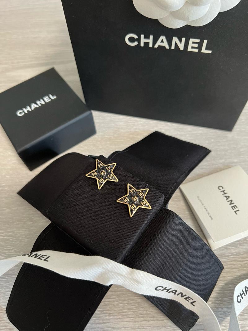 Chanel Earrings CE1001