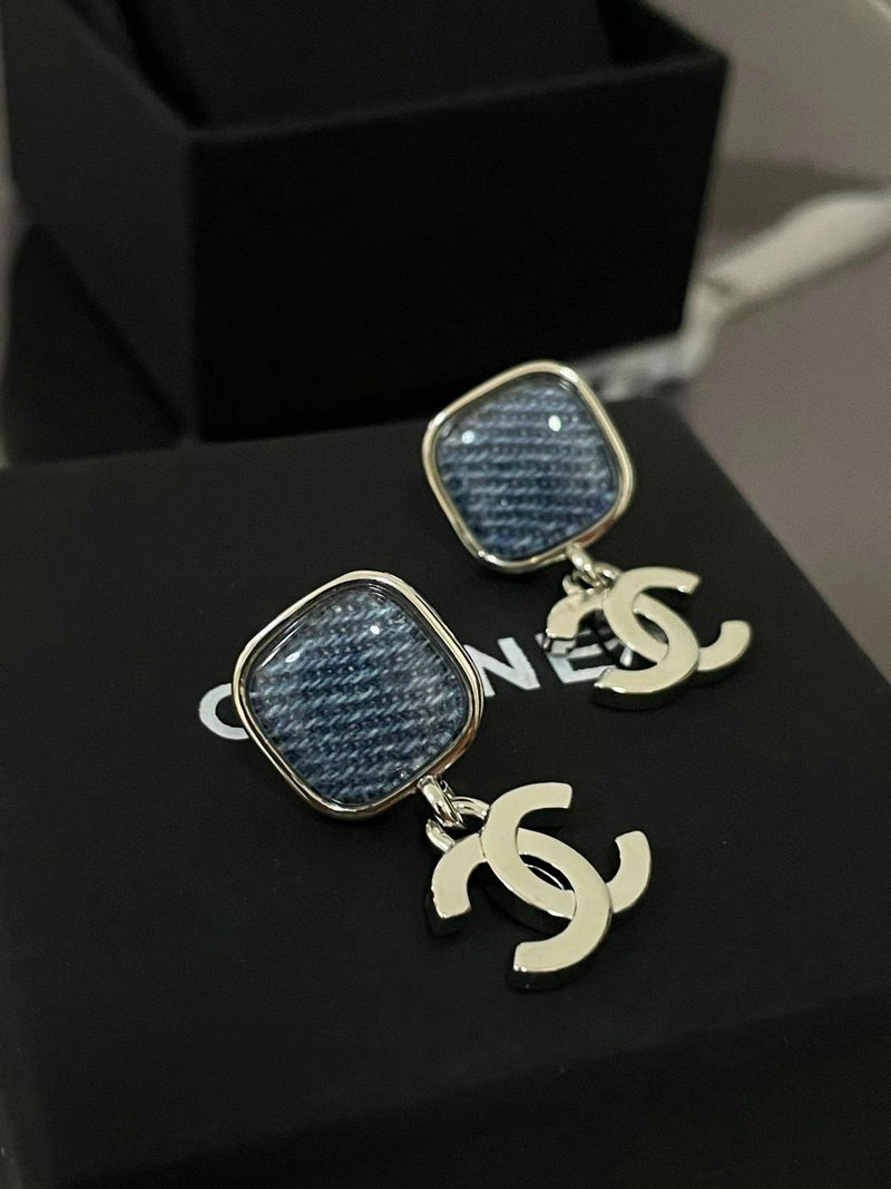 Chanel Earrings CE100206