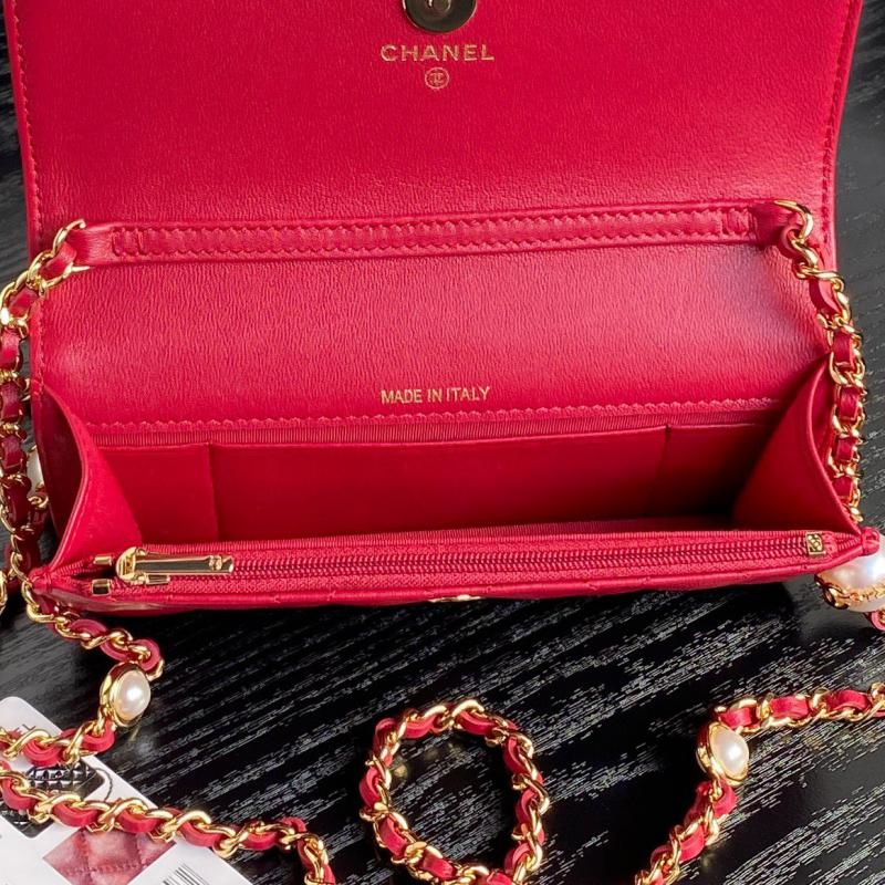 Chanel Flap Phone Holder With Chain AP4284 Red