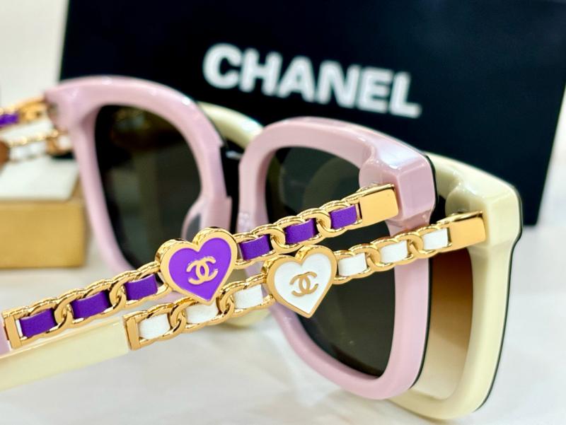 Chanel Sunglasses A95076