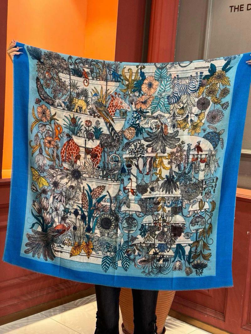 Hermes Scarf SHS92716