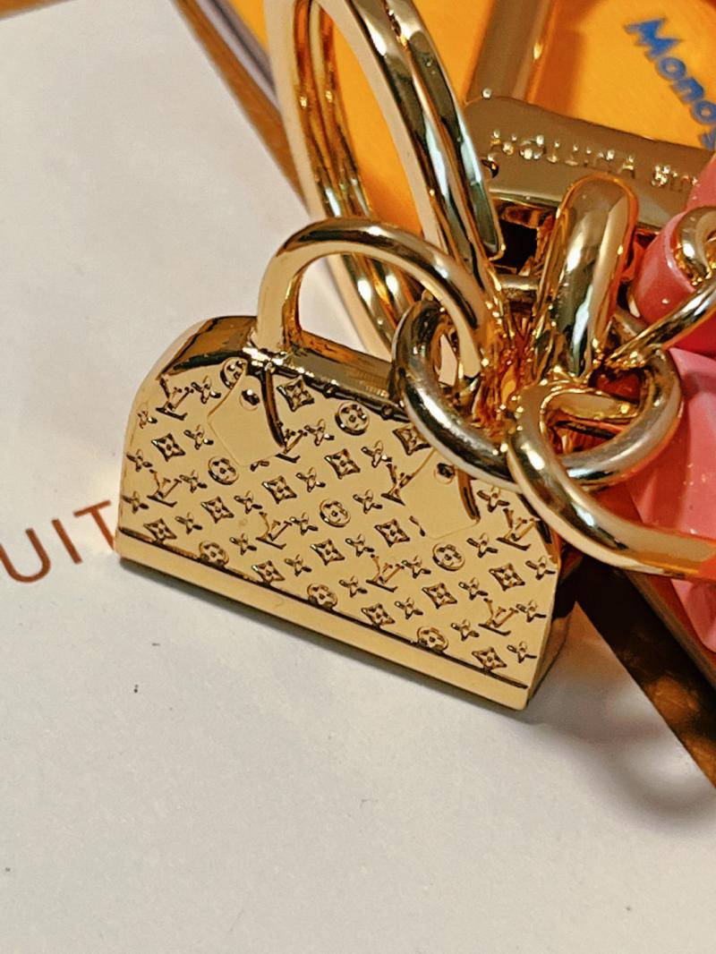 LV Bag Charm M10295