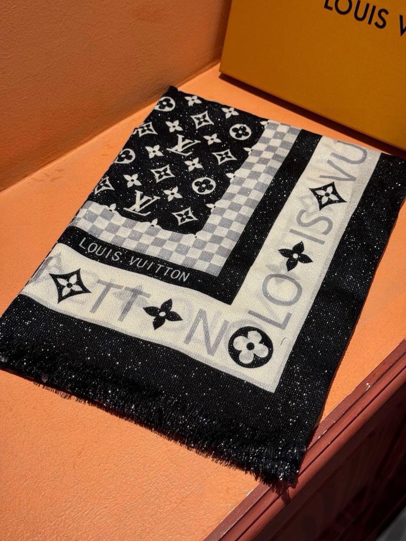 Louis Vuitton Scarf SLS92702