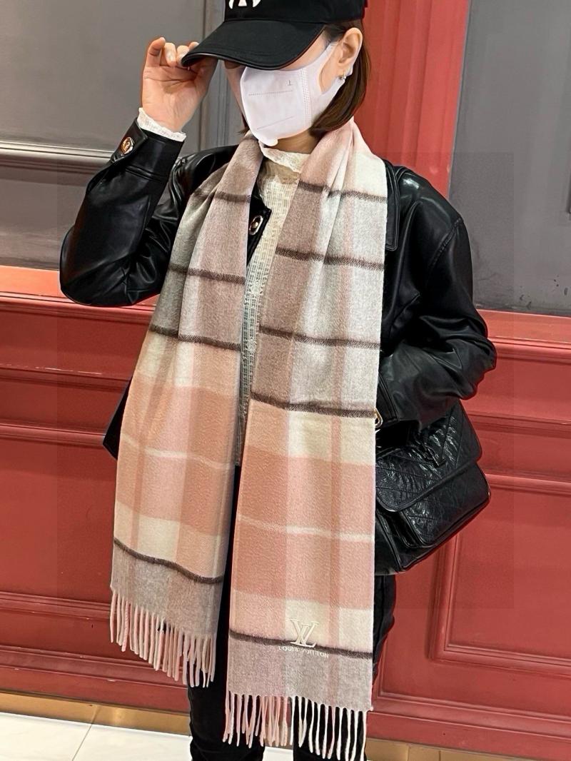 Louis Vuitton Scarf SLS92709