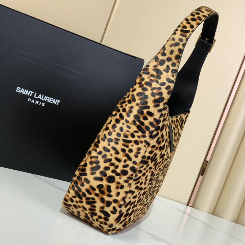 Saint Laurent LE 5 A 7 SUPPLE SMALL Hobo Bag 713938