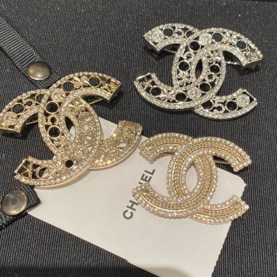 Chanel Brooch CBR102904