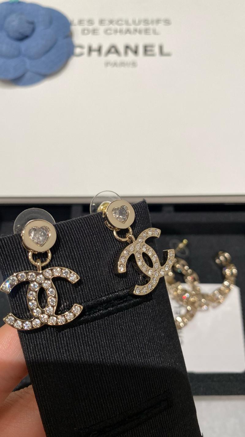 Chanel Earrings CE102201