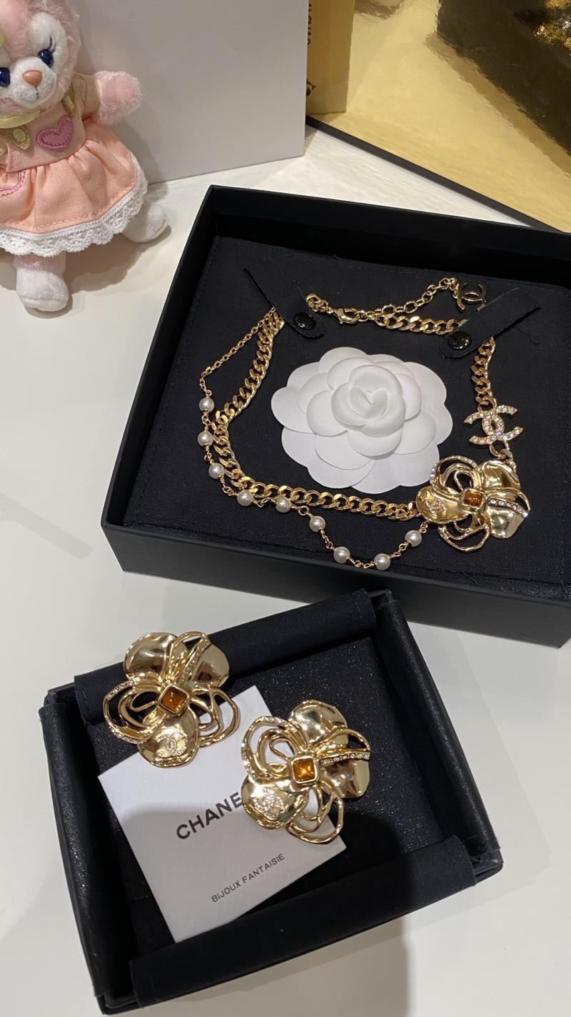 Chanel Earrings CE120501