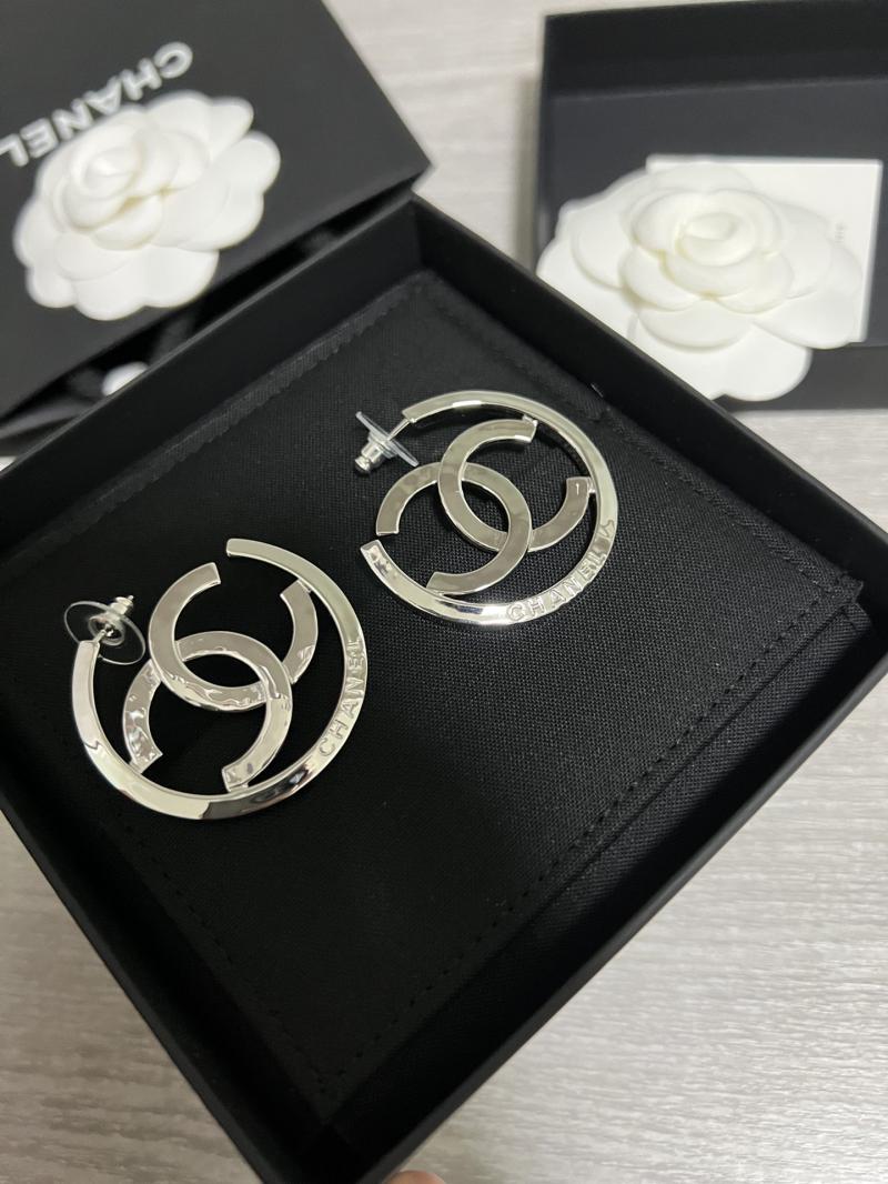 Chanel Earrings CE120502