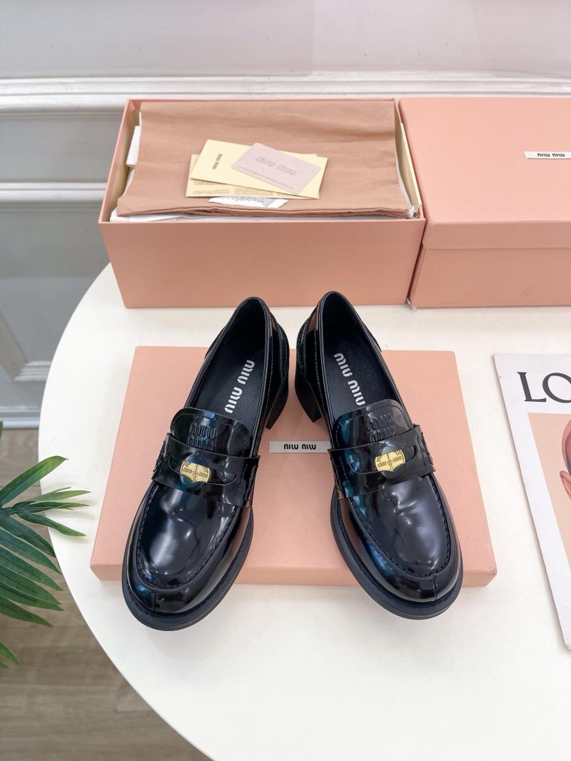 Chanel Loafers SML102201