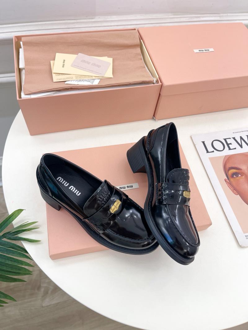 Chanel Loafers SML102201