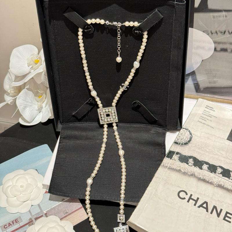 Chanel Long Necklace CN112001