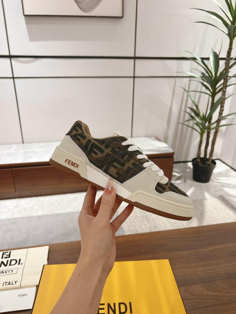 Fendi Sneakers SFS120406