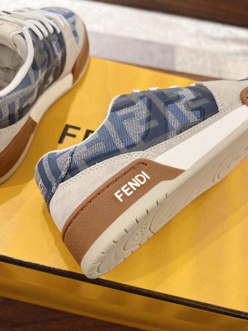 Fendi Sneakers SFS120409