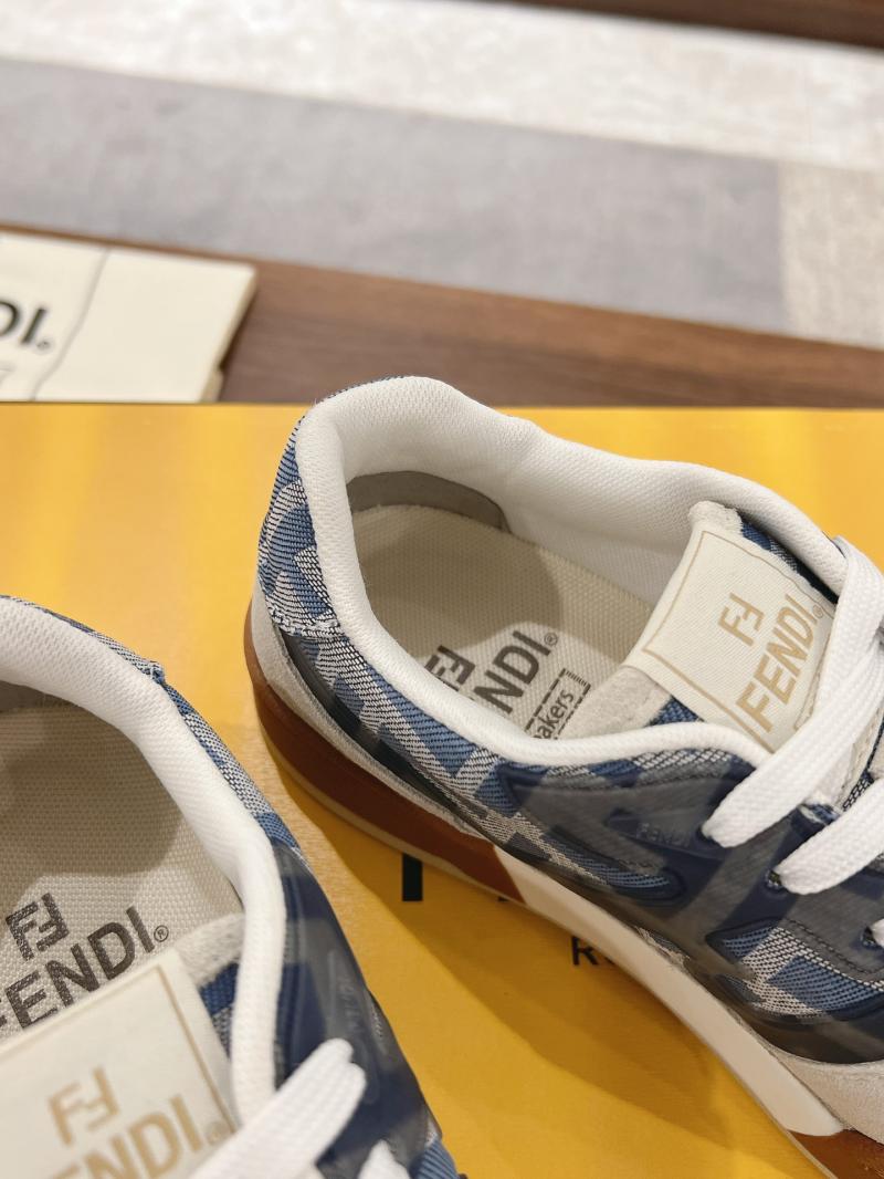 Fendi Sneakers SFS120409