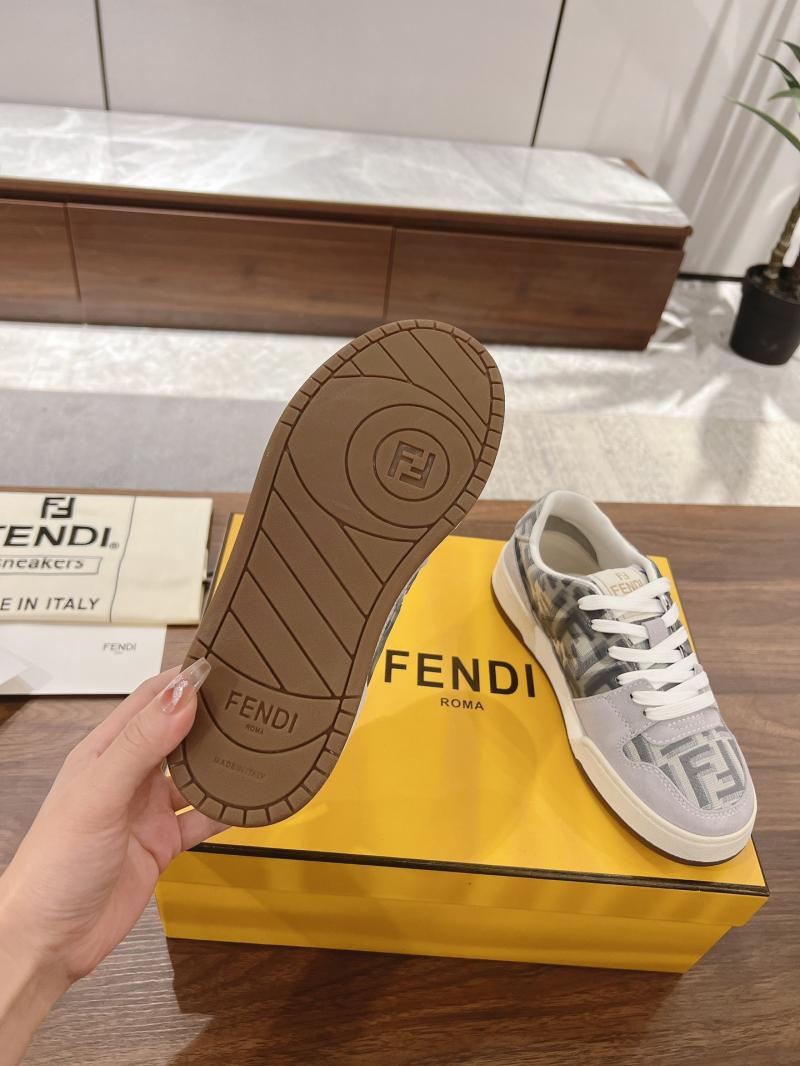 Fendi Sneakers SFS120410