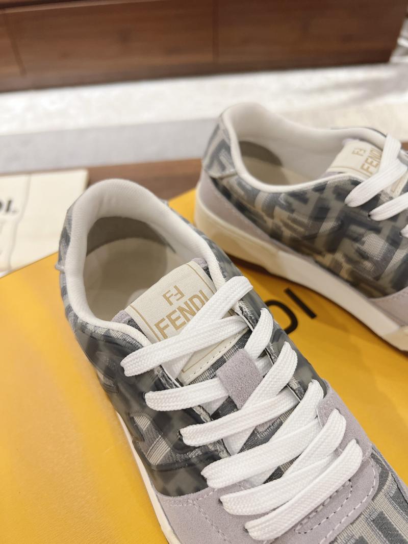 Fendi Sneakers SFS120410