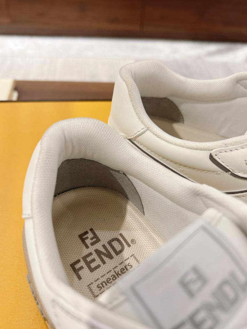 Fendi Sneakers SFS120412