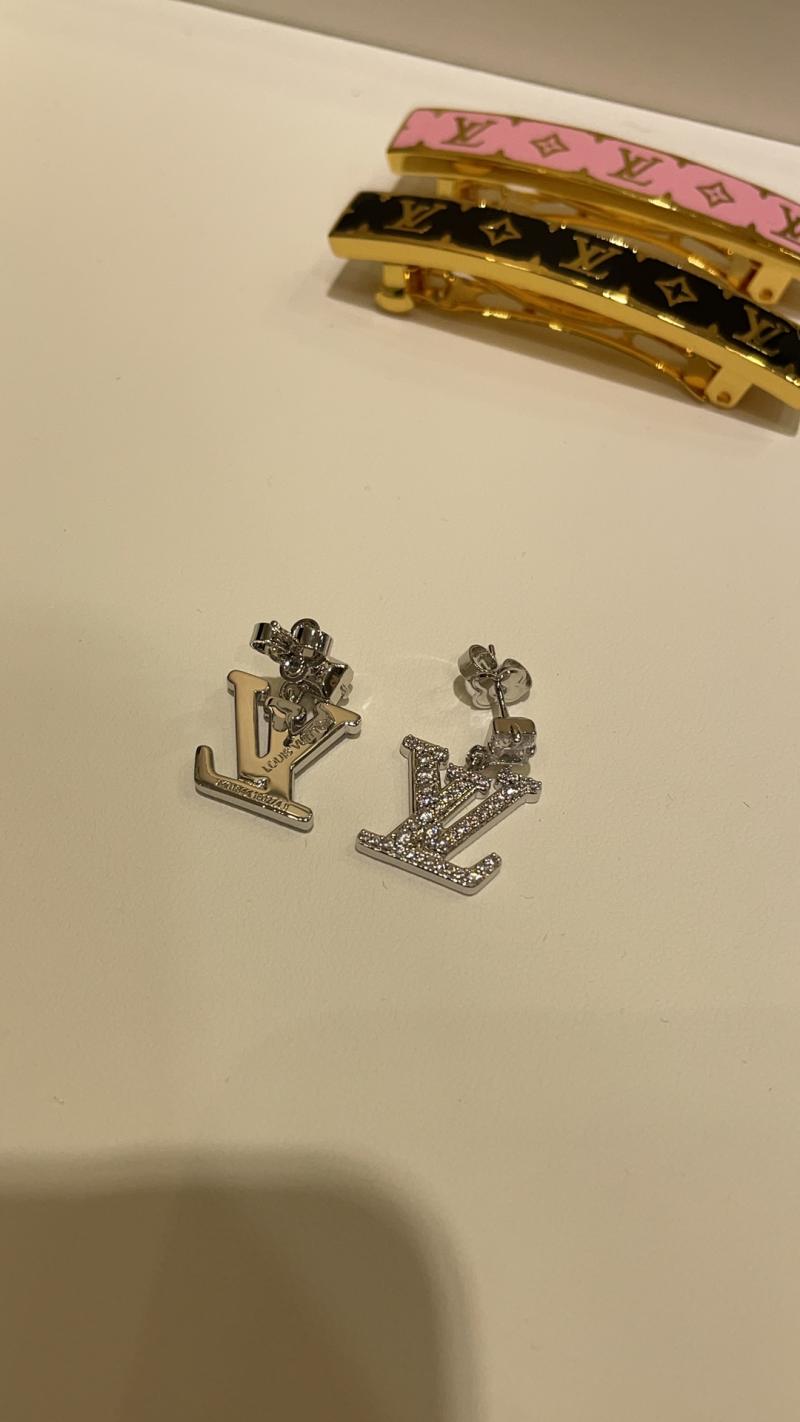 Louis Vuitton Earrings LE120601