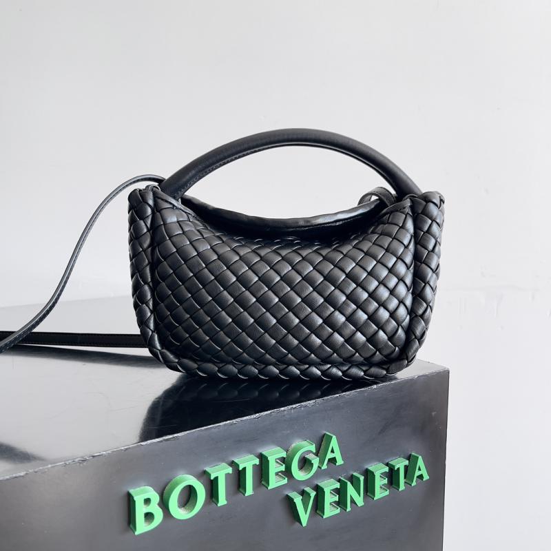 Bottega Veneta Small Cobble Top Handle 805739 Black