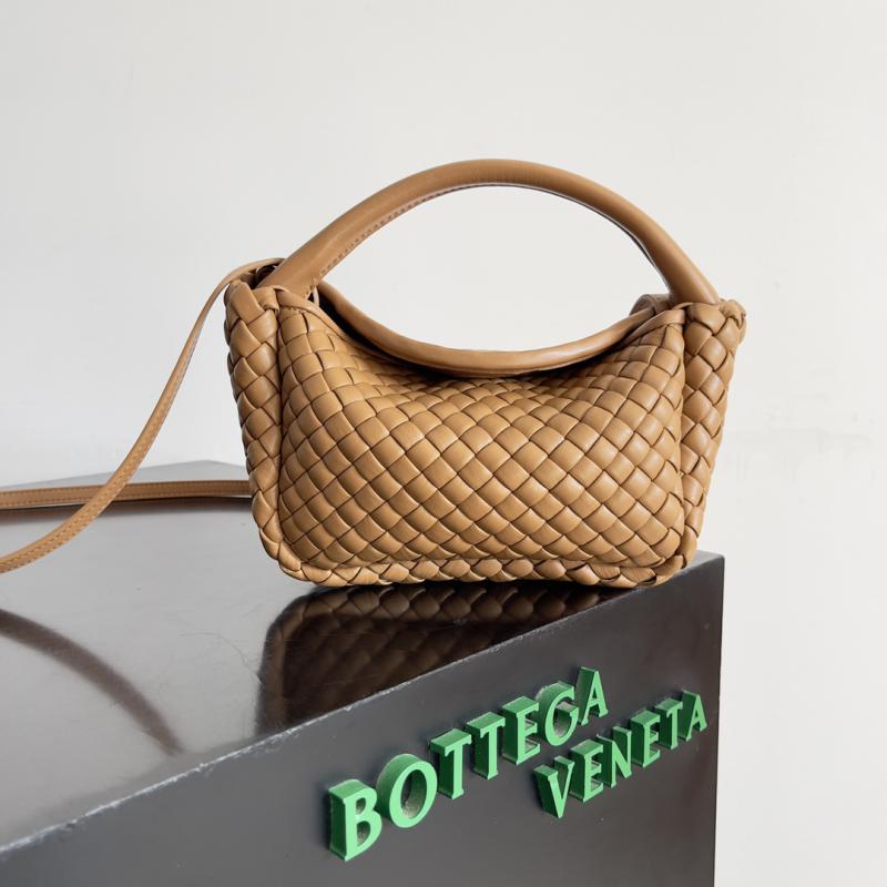 Bottega Veneta Small Cobble Top Handle 805739 Caramel