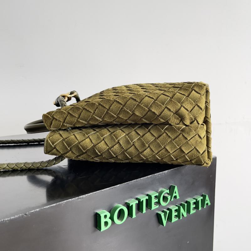 Bottega Veneta Suede Medium Andiamo Tote Bag B743572 Olive oil