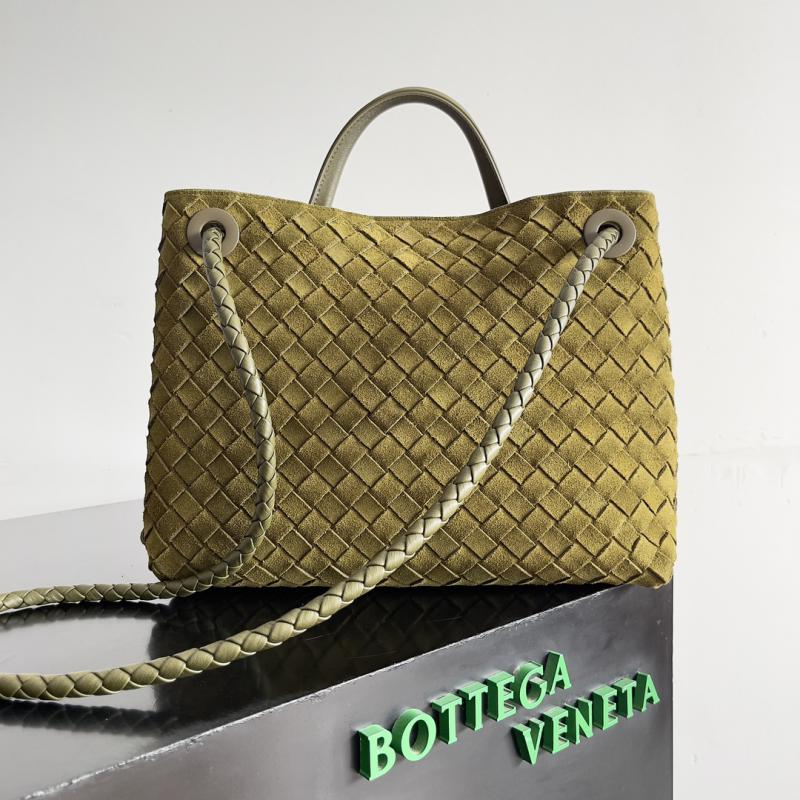 Bottega Veneta Suede Medium Andiamo Tote Bag B743572 Olive oil