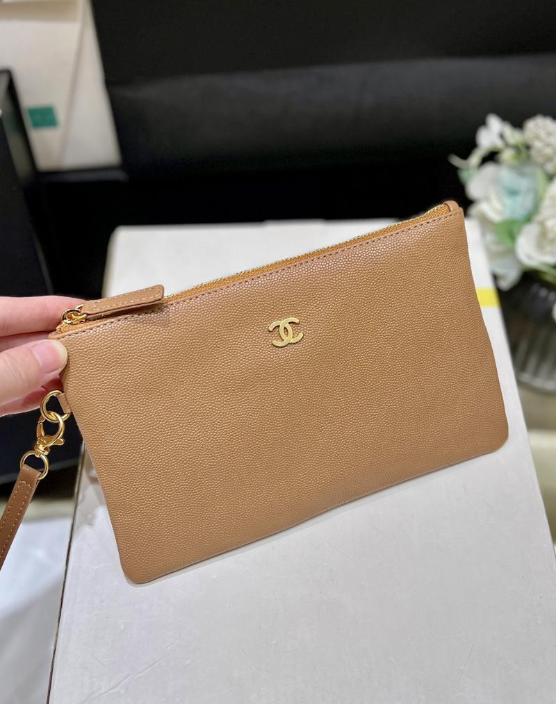 Small Chanel Grained Calfskin 22 Handbag AS3260 Brown