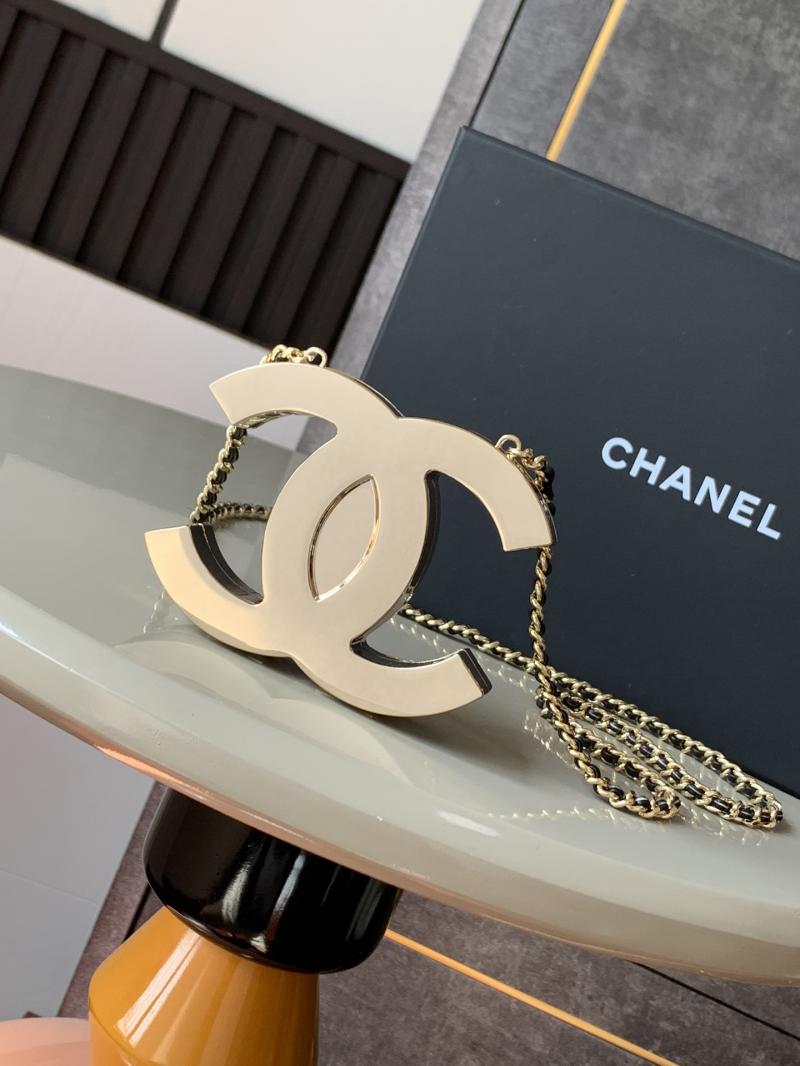 Chanel Logo Purse A54951 Gold