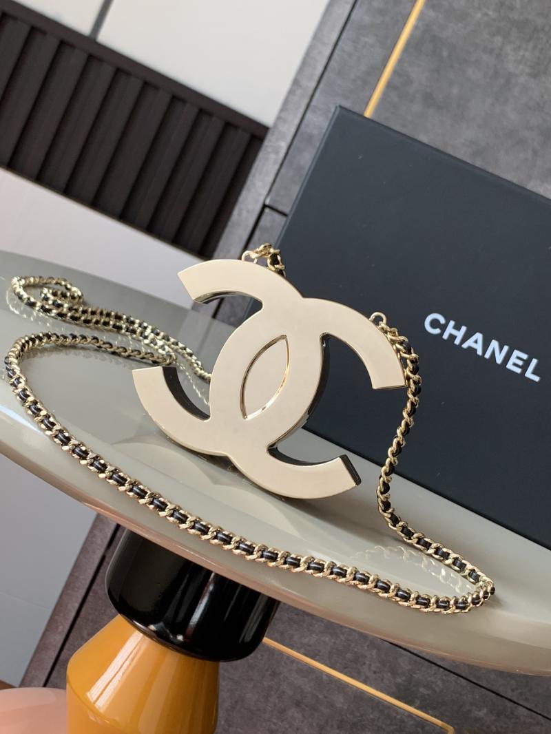 Chanel Logo Purse A54951 Gold