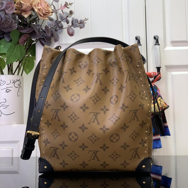 Louis Vuitton Noe Trunk PM M13324