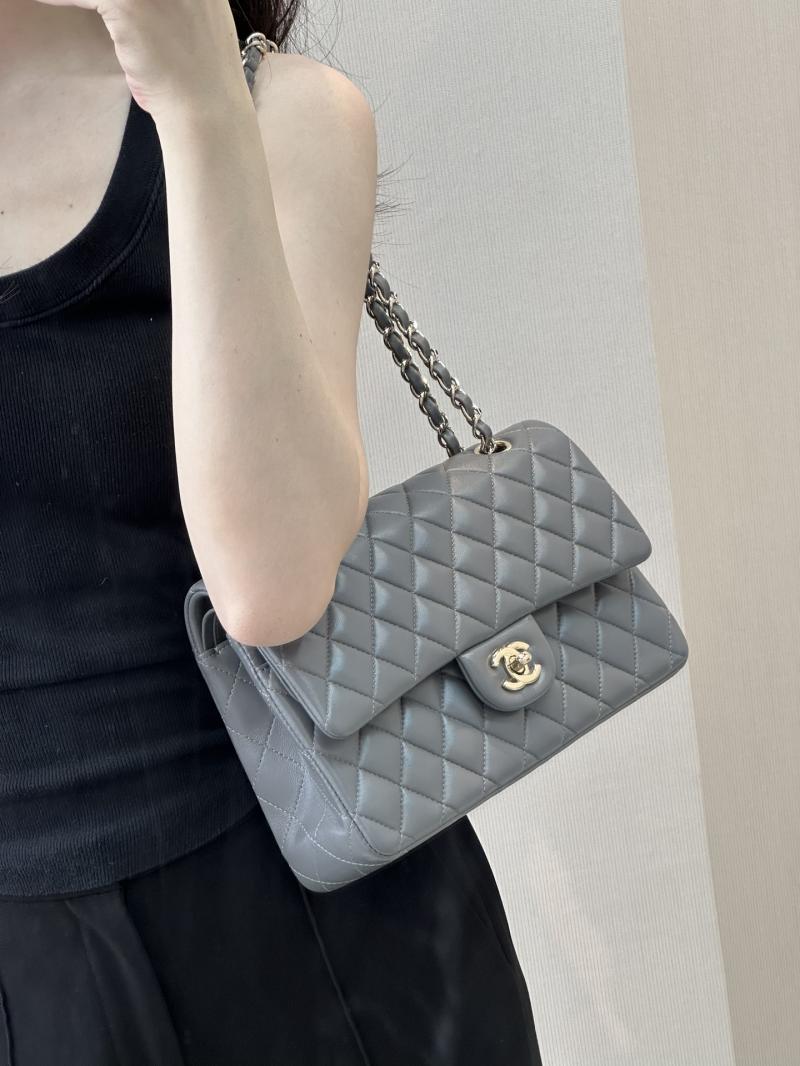 Medium Chanel Lambskin Flap Bag A01112 Grey