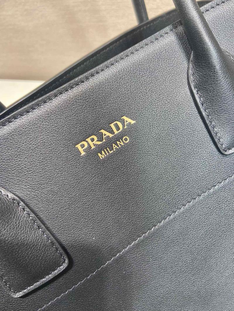 Prada Large leather tote bag with buckles 1BG508 Black