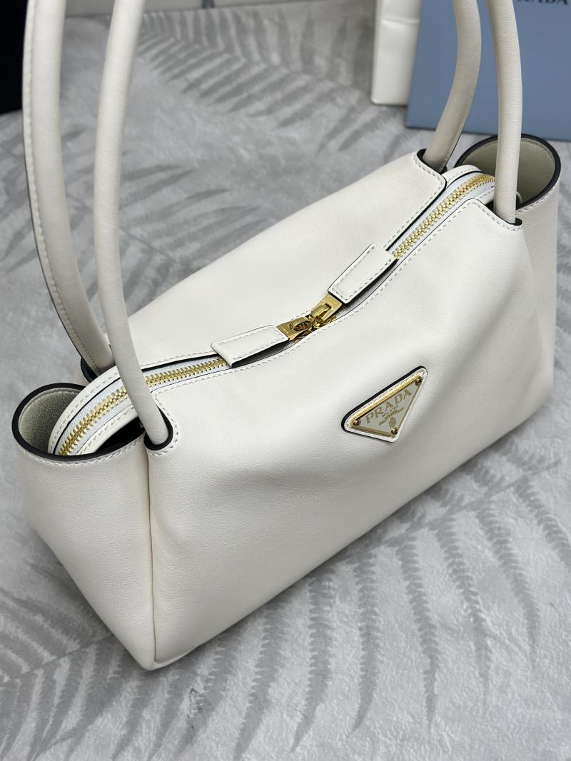 Prada Medium leather handbag 1BA444 White