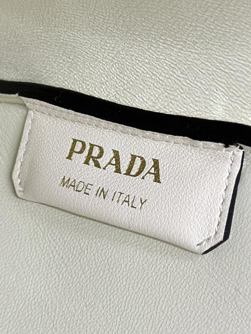 Prada Medium leather handbag 1BA444 White