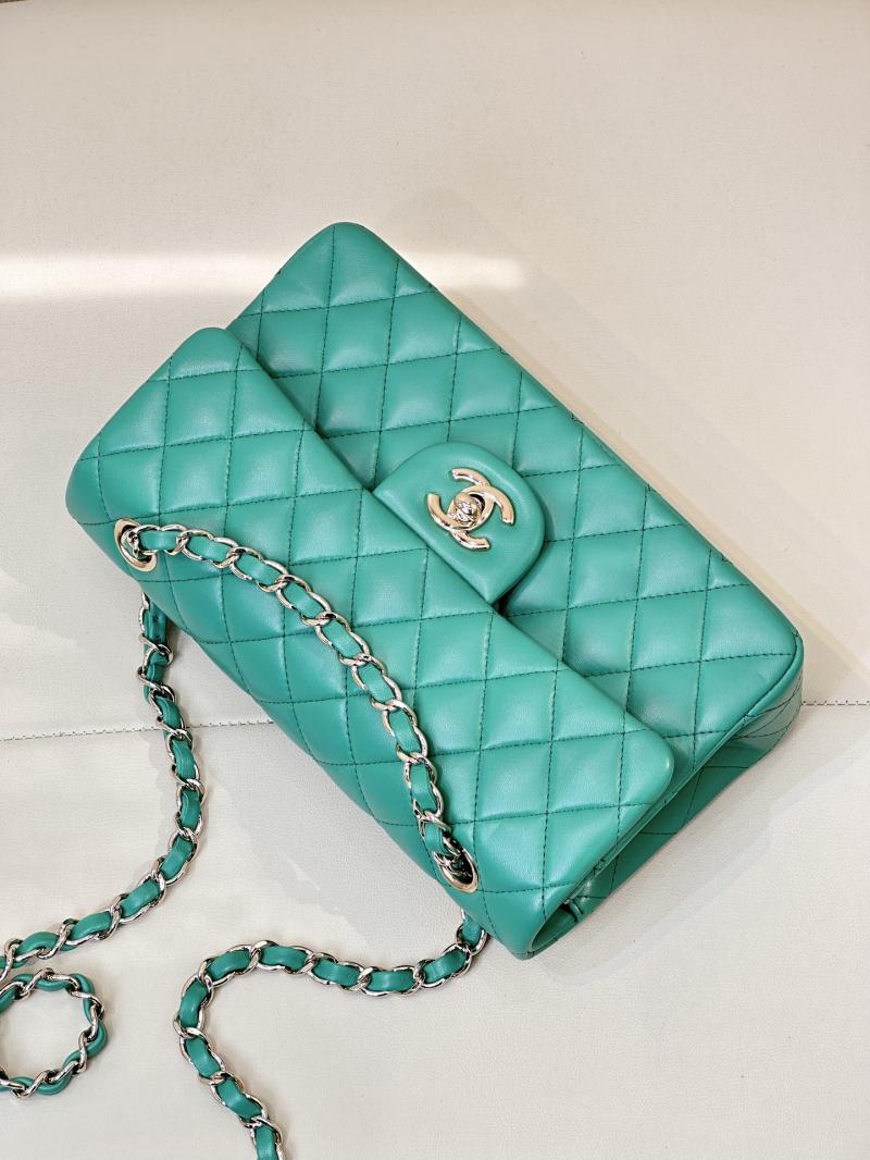 Small Chanel Lambskin Flap Bag A01117 Green