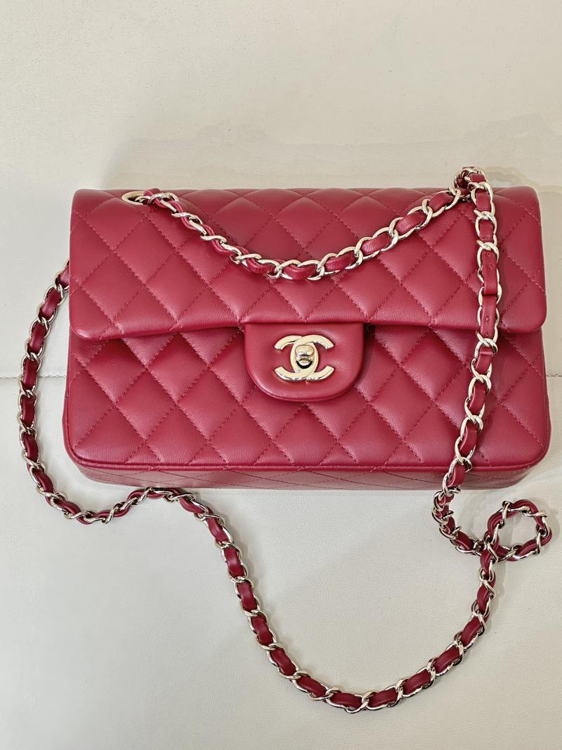 Small Chanel Lambskin Flap Bag A01117 Red