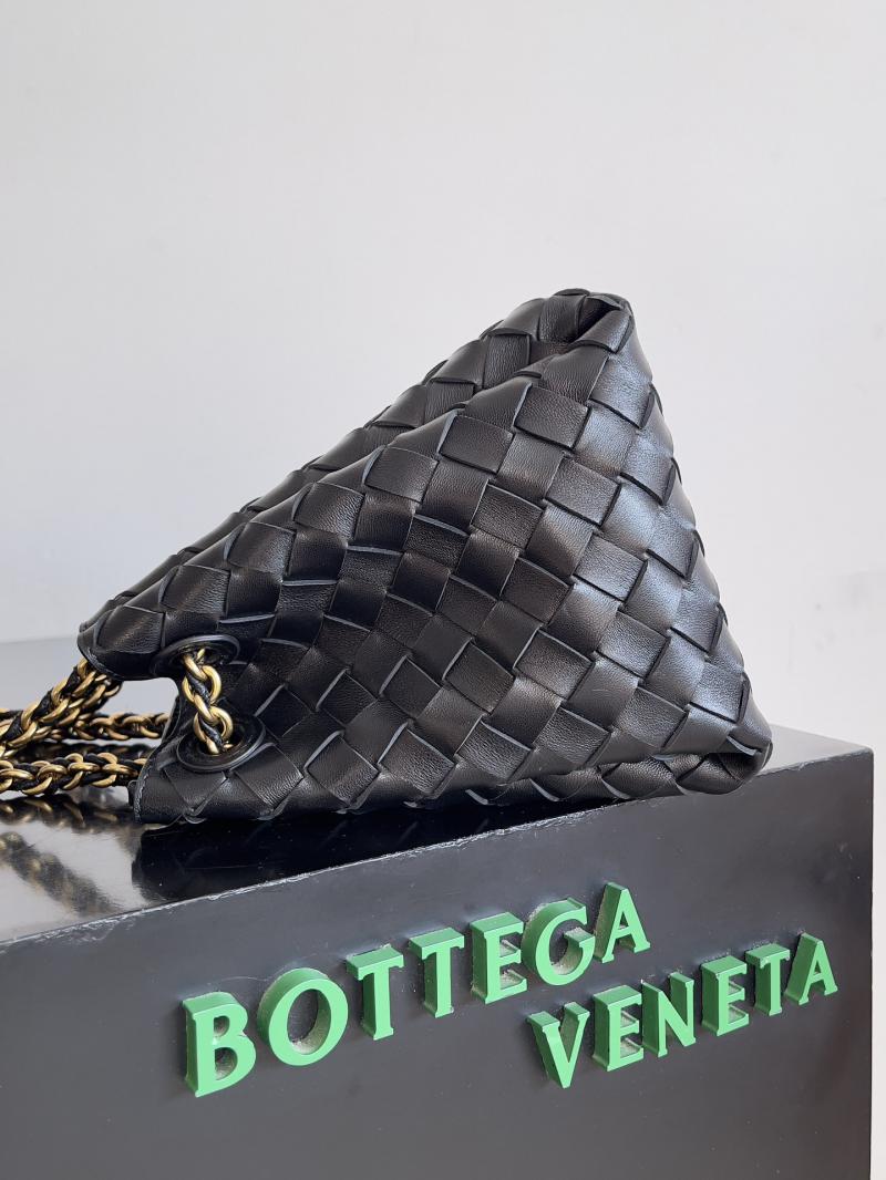 Bottega Veneta Small Parachute Chain 817175 Black