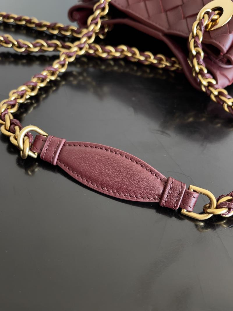 Bottega Veneta Small Parachute Chain 817175 Burgundy