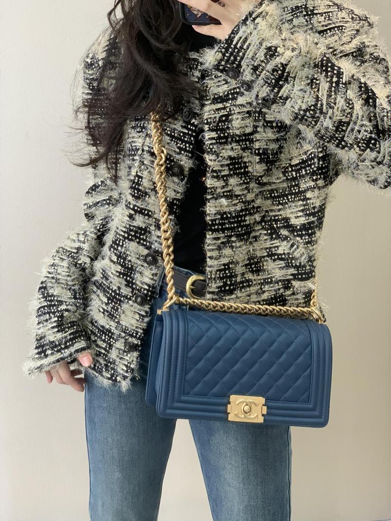 Boy Chanel Handbag A67086 Peacock Blue