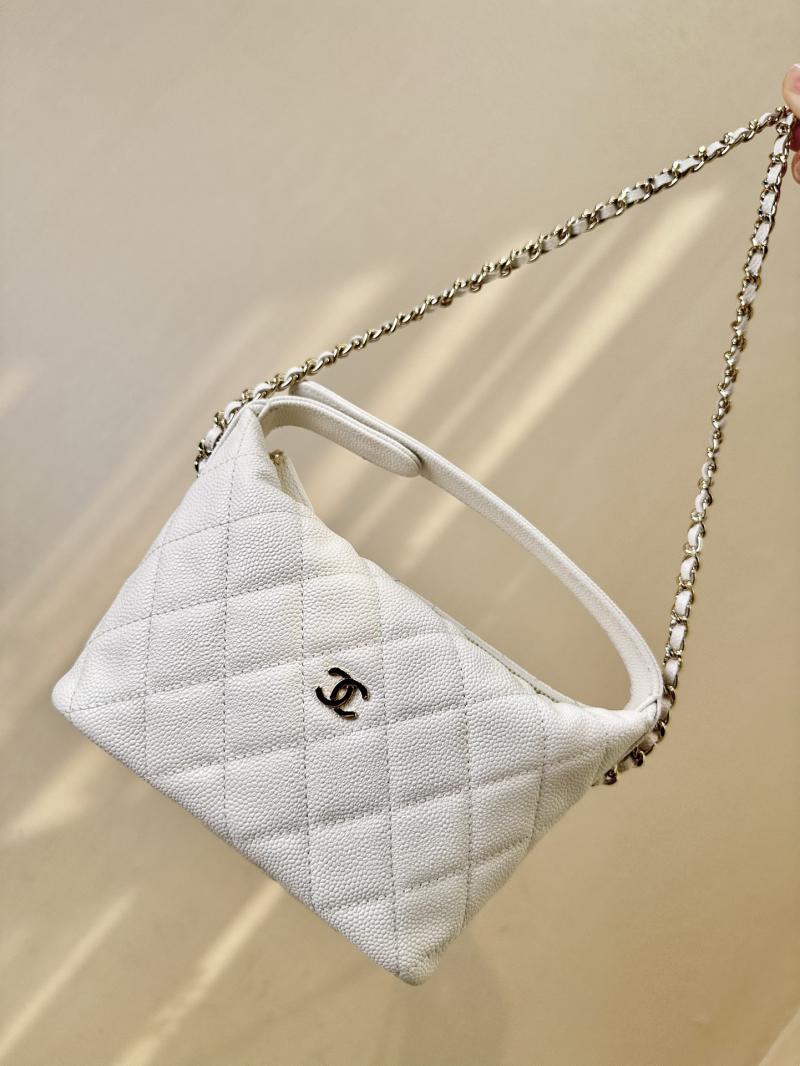 Chanel Clutch with Chain AP4386 White