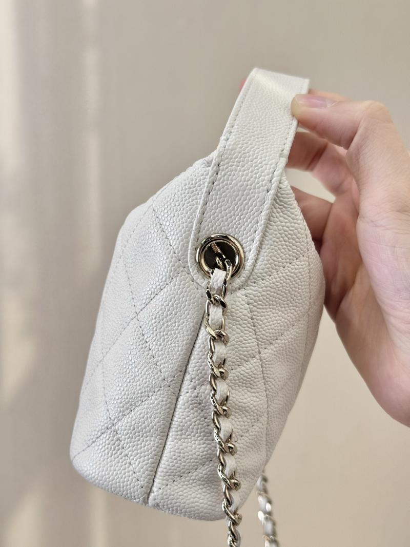 Chanel Clutch with Chain AP4386 White