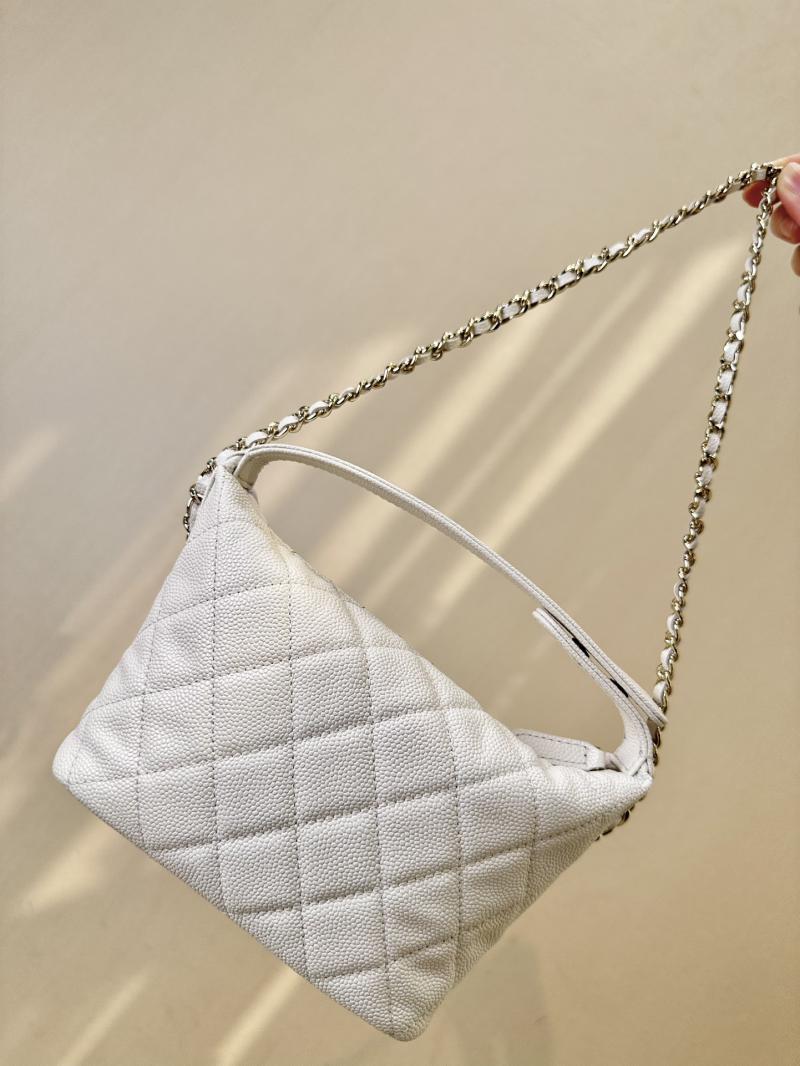 Chanel Clutch with Chain AP4386 White