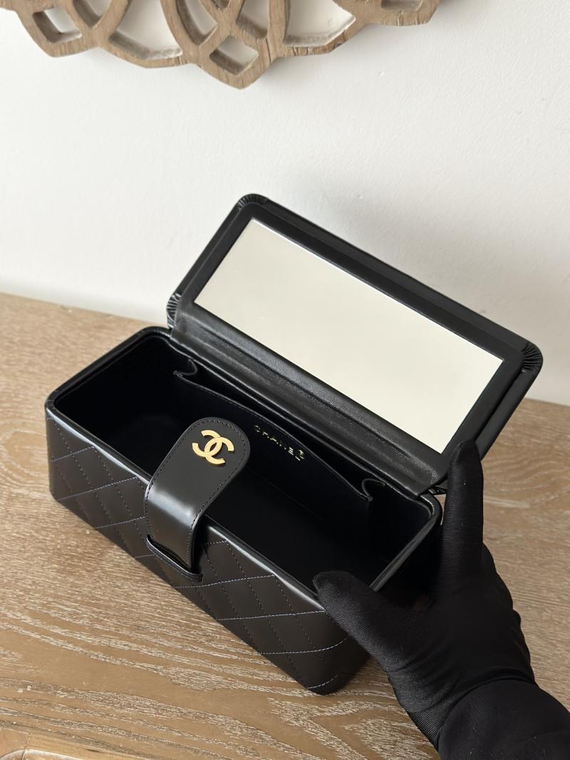 Chanel Vintage Vanity Case AS2226 Black