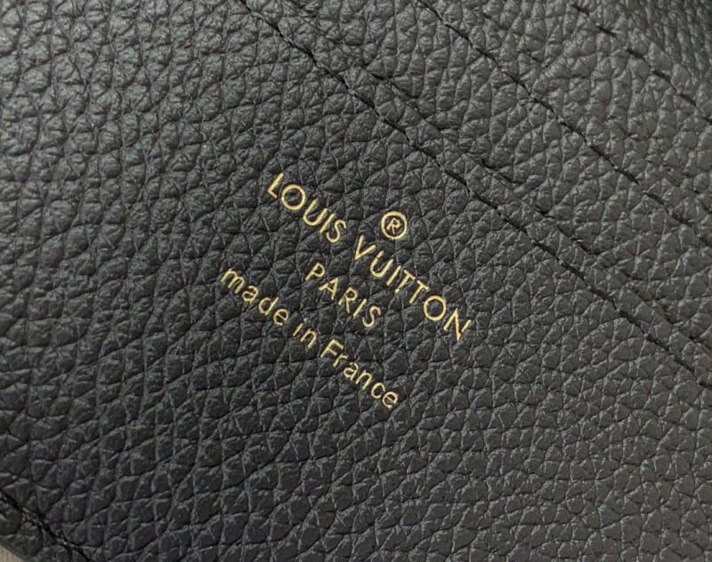 Louis Vuitton Low Key Compact Wallet M12408 Black