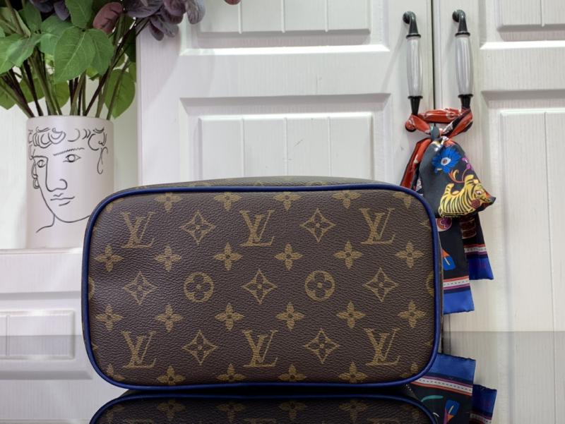 Louis Vuitton Nice BB M12667 Blue