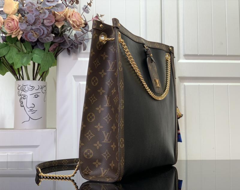 Louis Vuitton Nova MM M13137