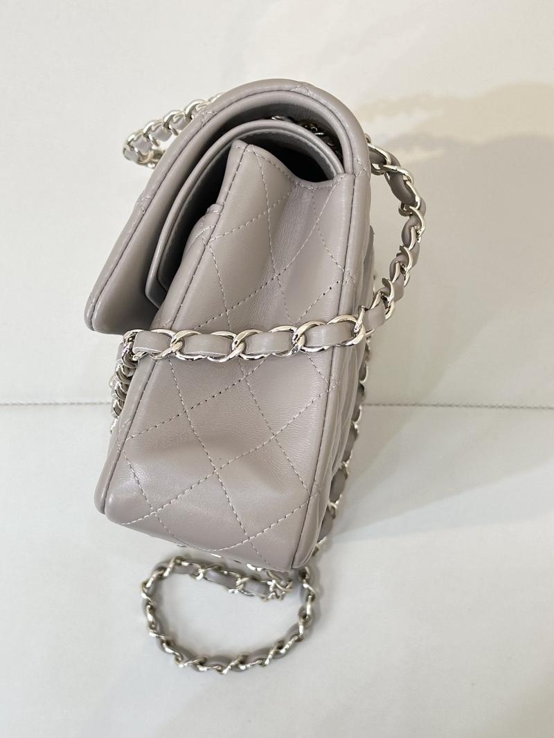 Medium Chanel Lambskin Flap Bag A01112 Light Grey