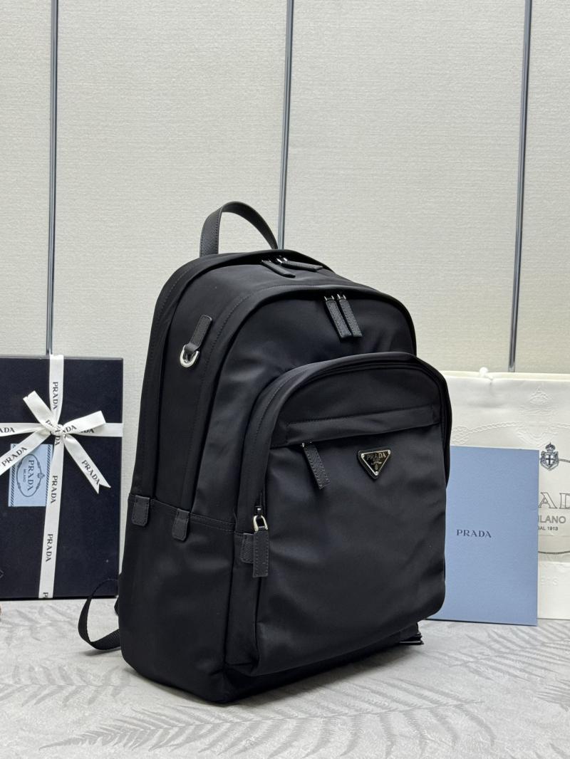 Prada Re-Nylon and Saffiano leather backpack 2VZ048