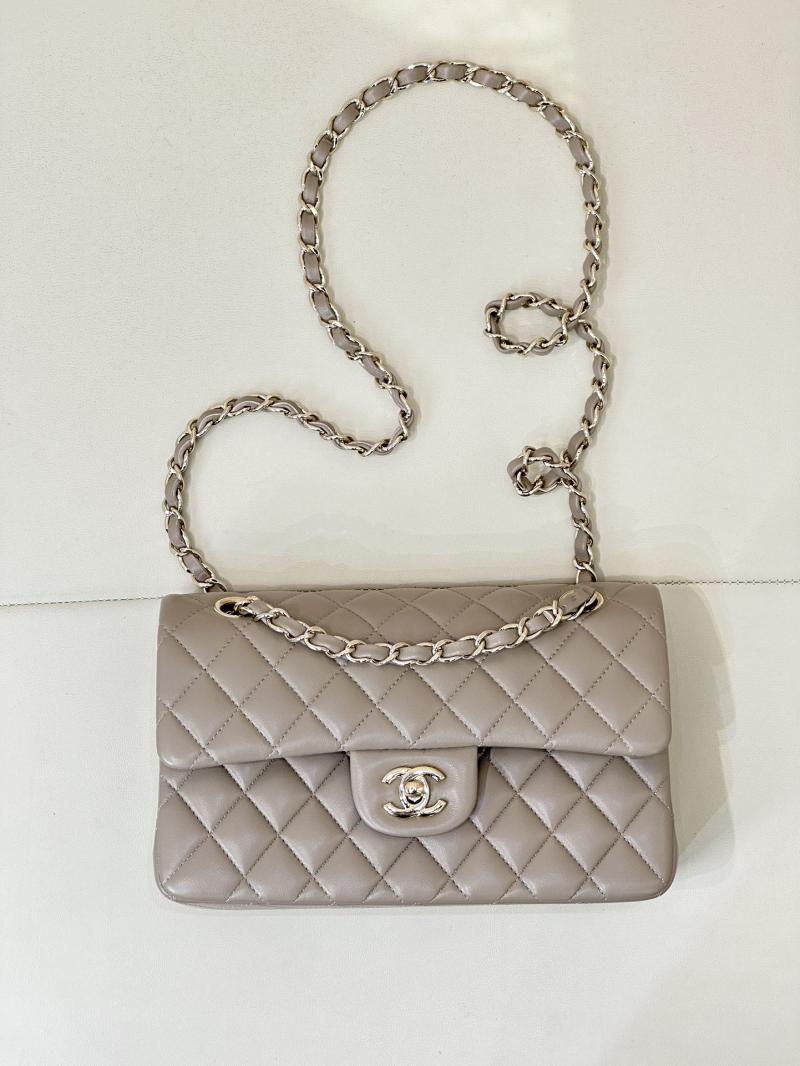 Small Chanel Lambskin Flap Bag A01117 Light Grey